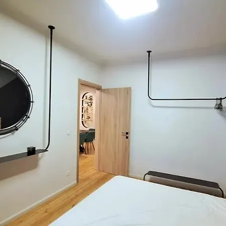 Apartamento Wendy's Treehouse Atmabnb 27 *