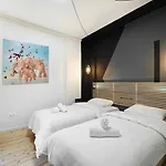 דירה Wendy's Treehouse Atmabnb 27 *