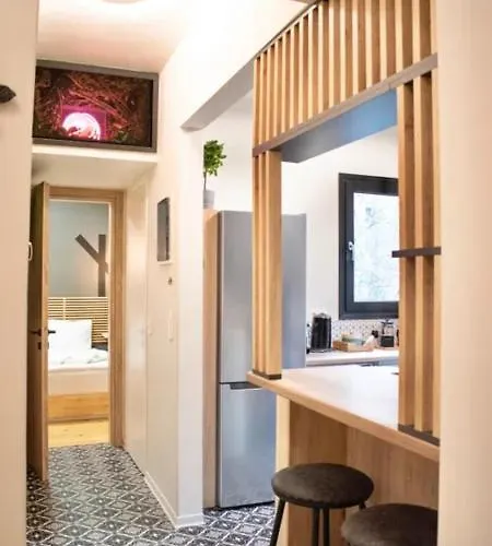 Apartment Wendy's Treehouse Thessaloniki